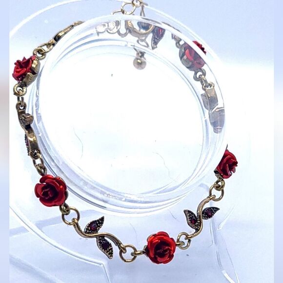 Red Rose Bracelet Beauty and the Beast Romantic Jewelry Love Girlfriend Gift New - Picture 10 of 10
